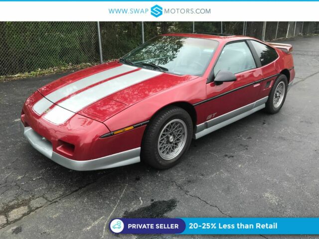 1987 Pontiac Fiero Coupe - photo 2