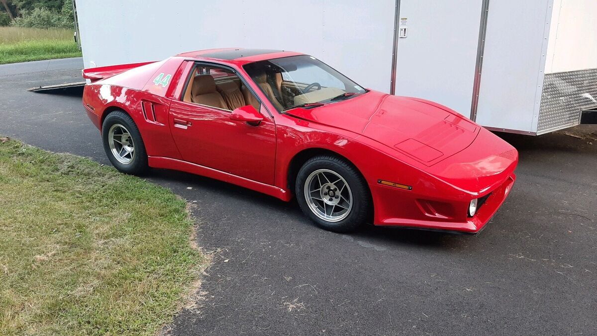 1987 Pontiac Fiero Enterra Vipre - photo 2