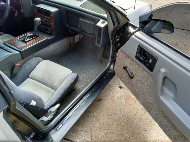 1987 Pontiac Fiero - photo 7