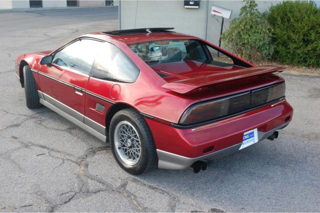 1987 Pontiac Fiero GT - photo 4