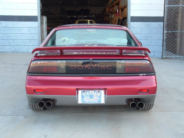 1987 Pontiac Fiero - photo 3