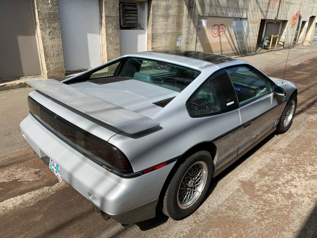1987 Pontiac Fiero GT - photo 5