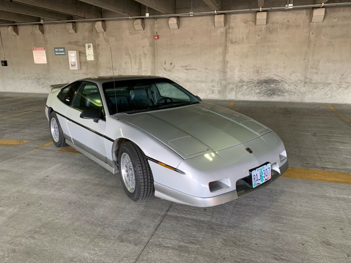1987 Pontiac Fiero GT - photo 6