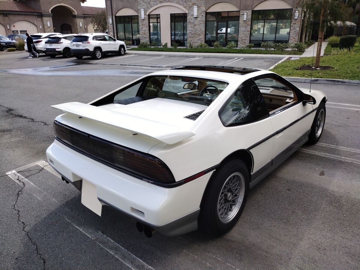 1987 Pontiac Fiero GT - photo 9