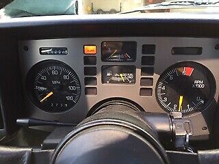 1987 Pontiac Fiero - photo 2