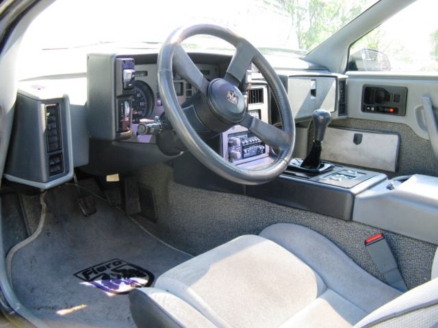 1987 Pontiac Fiero - photo 8