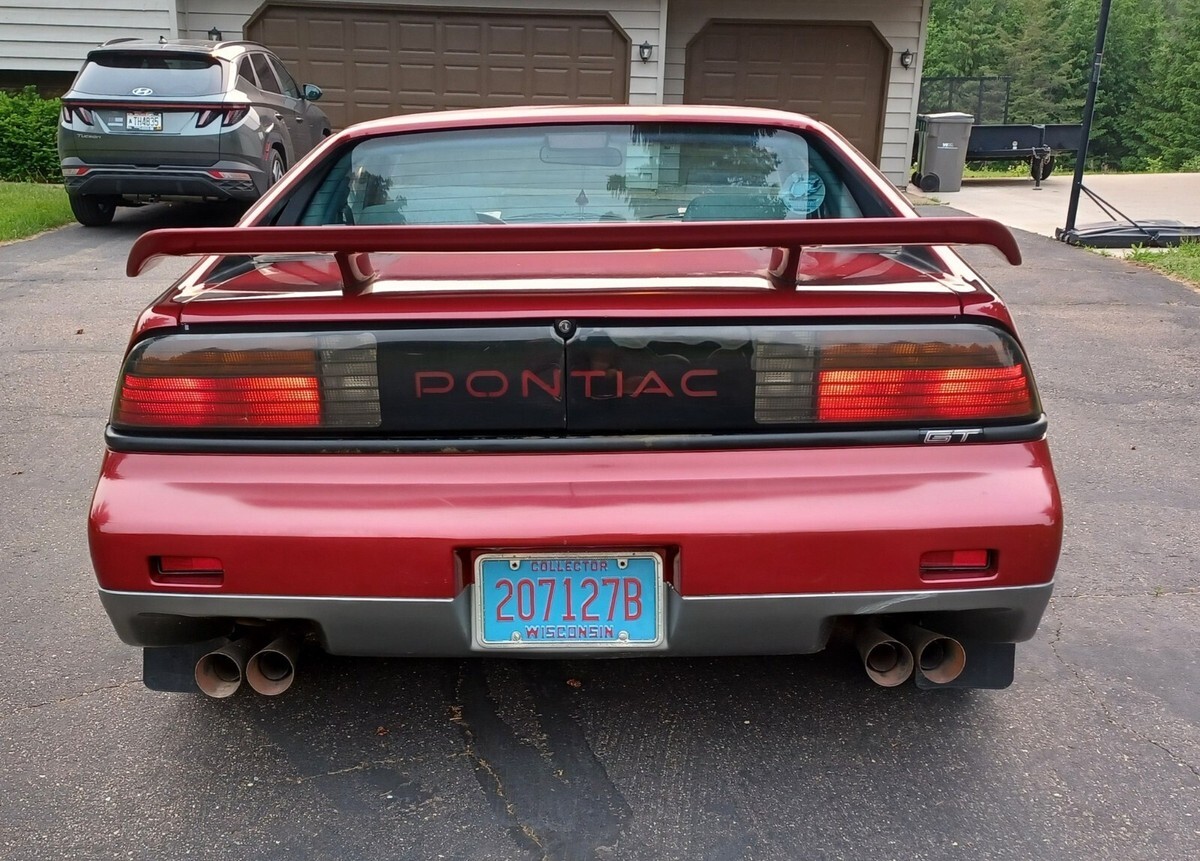 1987 Pontiac Fiero - photo 13