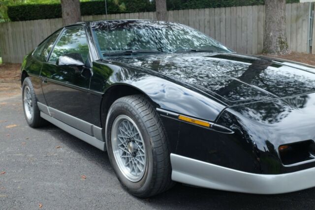 1987 Pontiac Fiero GT - photo 7