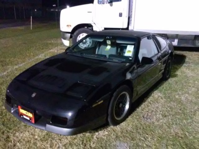 1987 Pontiac Fiero GT Fastback. . 51k orig miles. V6 Auto Looks and Runs Great 1987 Pontiac Fiero GT