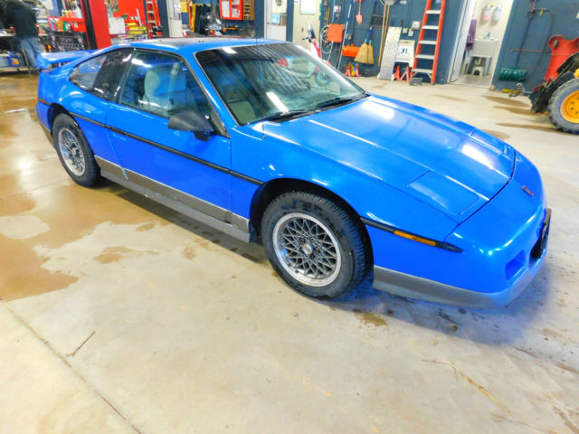 1987 Pontiac Fiero GT