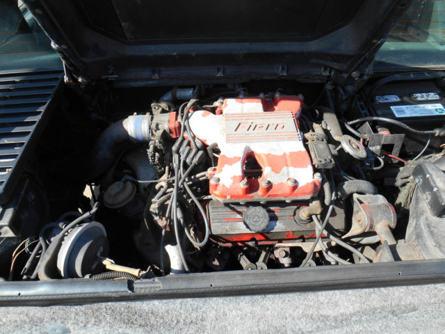 1987 Pontiac Fiero - photo 8