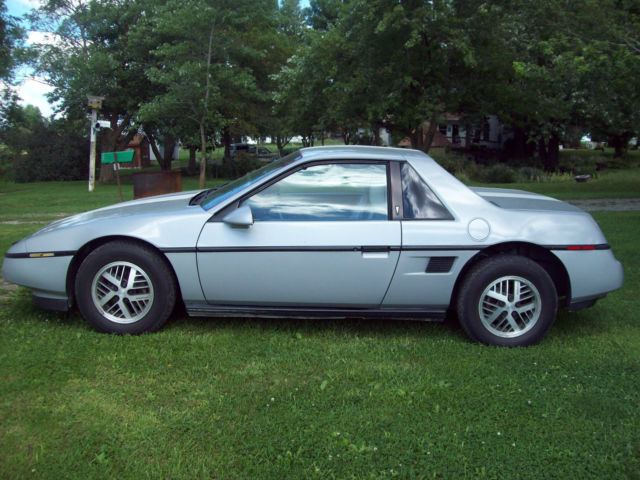 1987 Pontiac Fiero