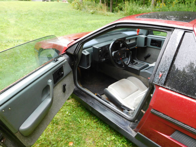 1987 Pontiac Fiero SE - photo 9