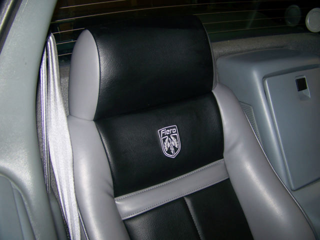 1987 Pontiac Fiero - photo 11