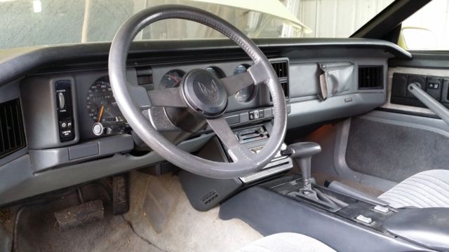 1987 Pontiac Firebird Formula - photo 6