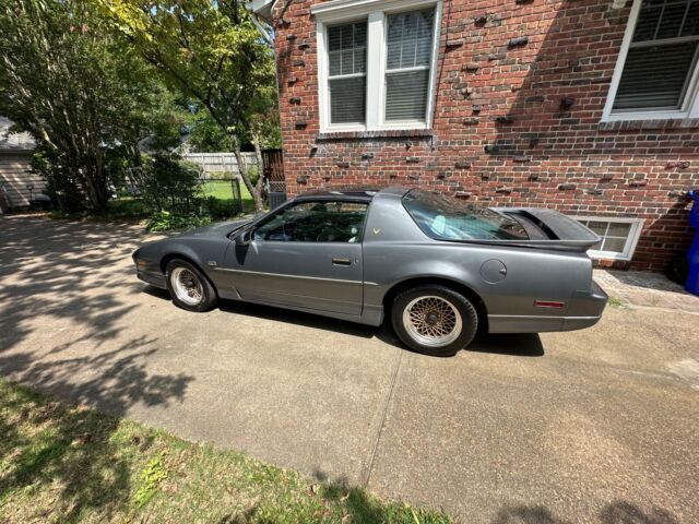 1987 Pontiac Firebird TRANS AM GTA - photo 10