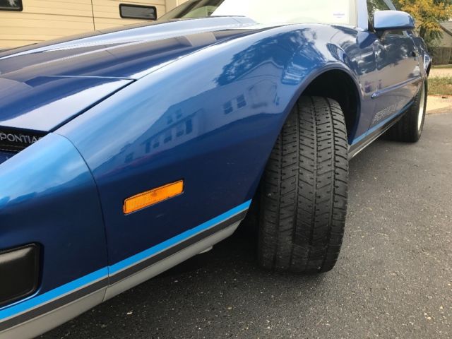 1987 Pontiac Firebird Formula 350 - photo 9
