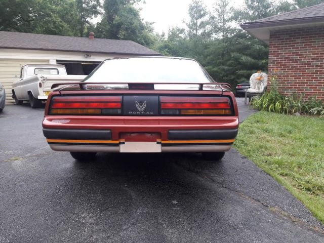 1987 Pontiac Firebird - photo 3