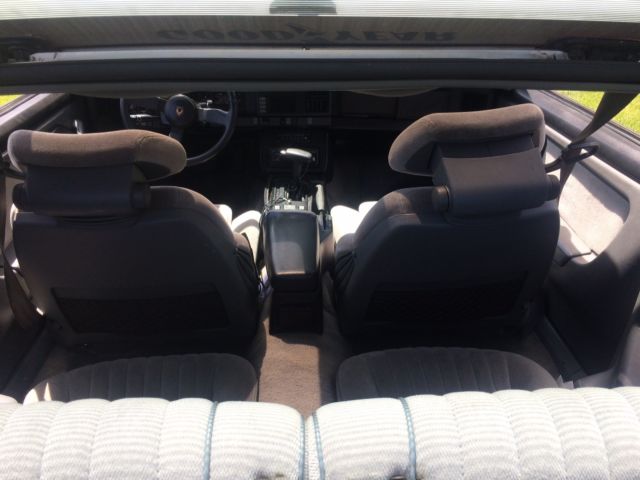 1987 Pontiac Firebird Trans Am Coupe 2-Door - photo 11