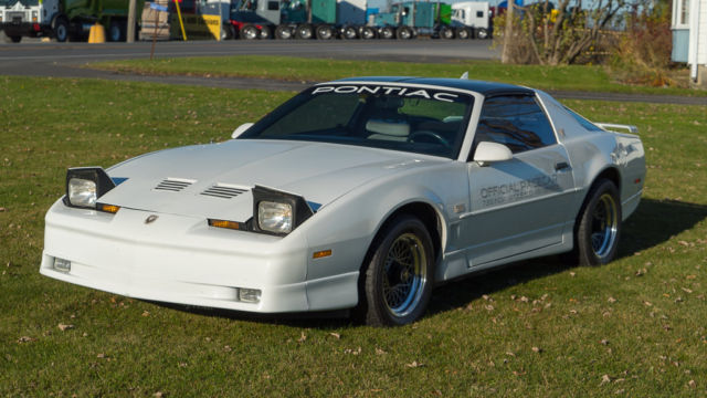 1987 Pontiac Firebird Trans Am Coupe 2-Door - photo 4