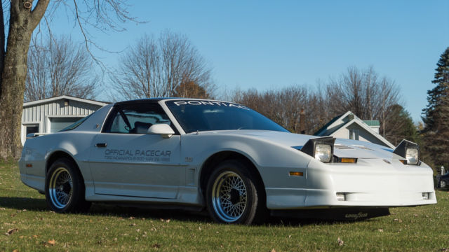1987 Pontiac Firebird Trans Am Coupe 2-Door - photo 5