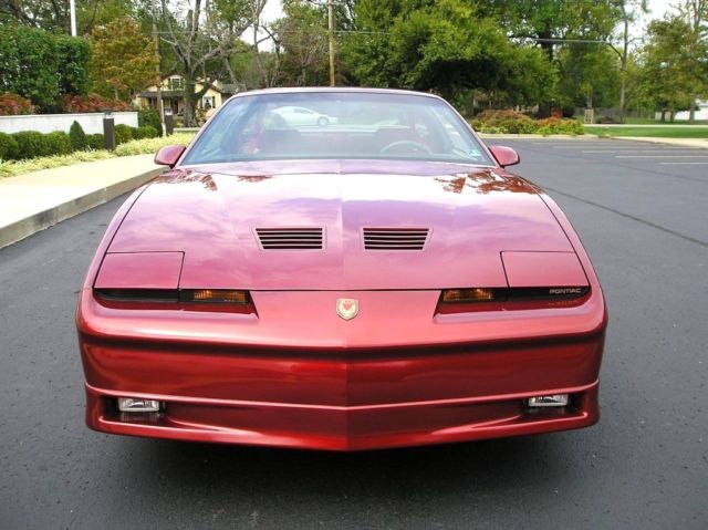 1987 Pontiac Trans Am GTA - photo 3