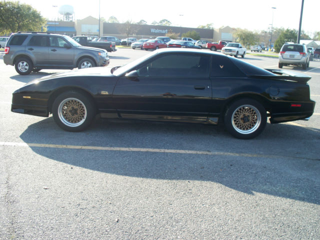 1987 Pontiac Trans Am GTA - photo 3