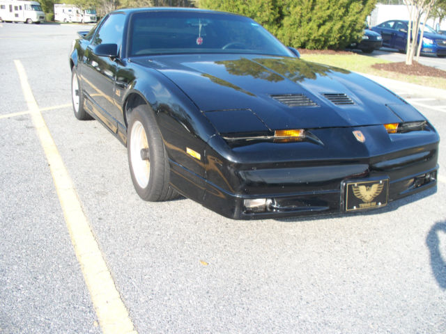 1987 Pontiac Trans Am GTA - photo 6