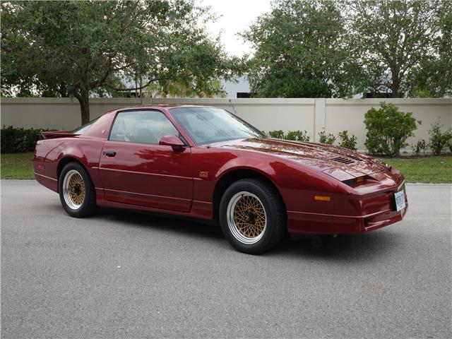 1987 Pontiac Firebird --