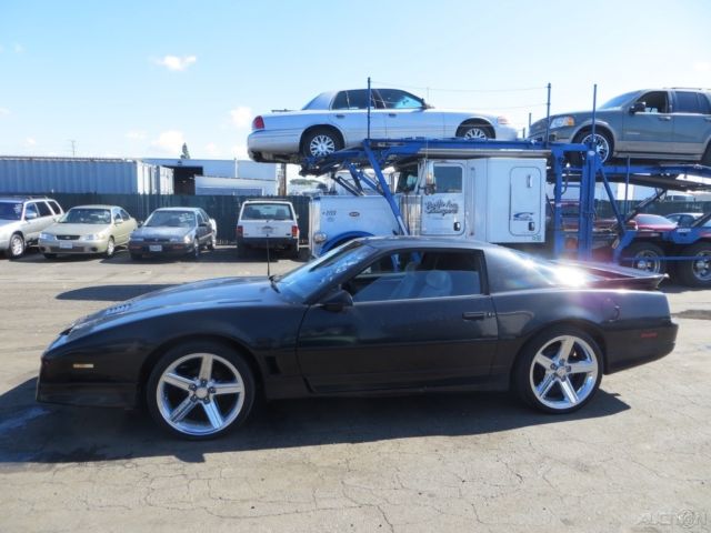 1987 Pontiac Firebird Trans Am - photo 2