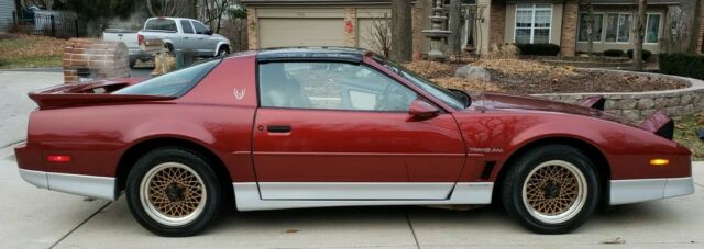 1987 Pontiac Trans Am - photo 2
