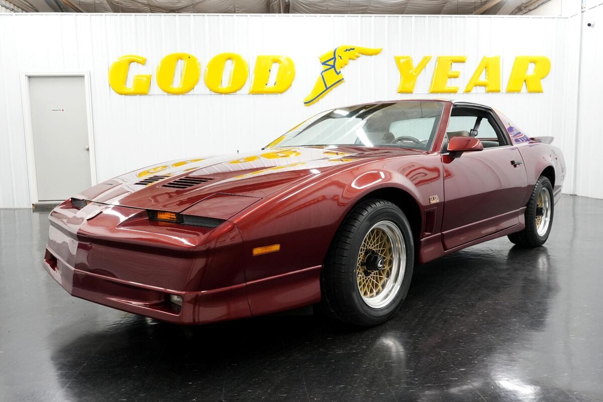 1987 Pontiac Firebird Trans Am WS6 GTA Style - photo 11
