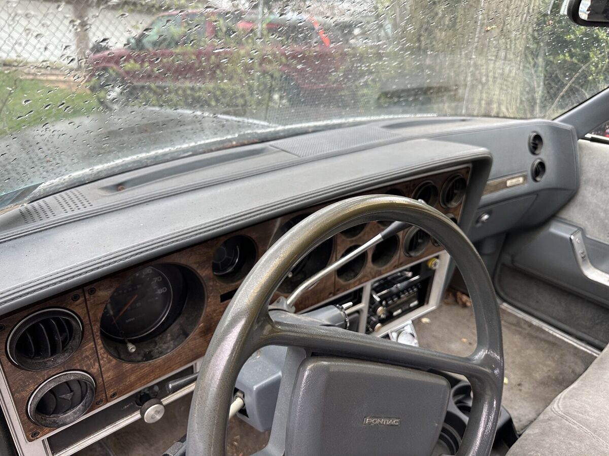 1987 Pontiac Grand Prix LE - photo 3