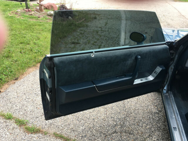 1987 Pontiac Grand Prix LE - photo 11