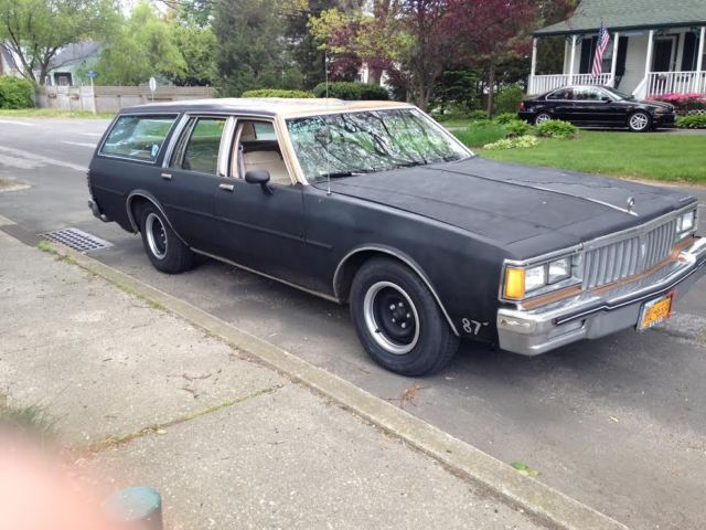 1987 Pontiac Safari Station Wagon - photo 2