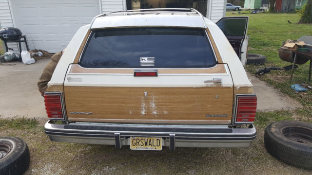 1987 Pontiac Safari Station Wagon - photo 5