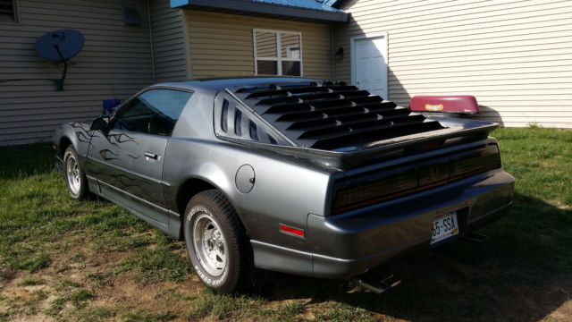 1987 Pontiac Trans Am GTA - photo 3