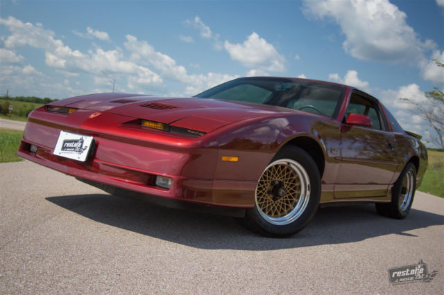 1987 Pontiac Trans Am Trans Am Coupe 2-Door - photo 2