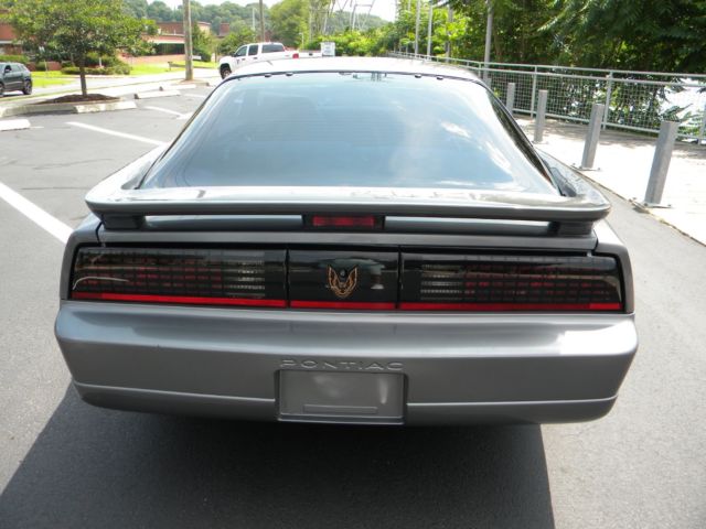 1987 Pontiac Trans Am GTA - photo 3