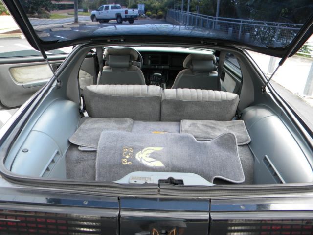 1987 Pontiac Trans Am GTA - photo 7