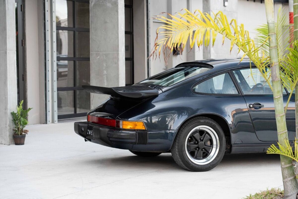 1987 Porsche 911 Carrera 2dr Coupe - photo 4
