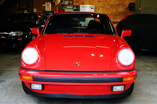 1987 Porsche 911 Carrera Coupe 2-Door
