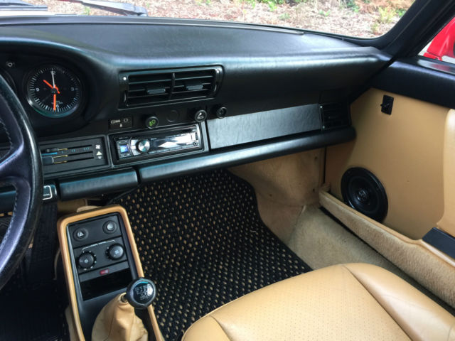1987 Porsche 911 Carrera Coupe 2-Door - photo 11