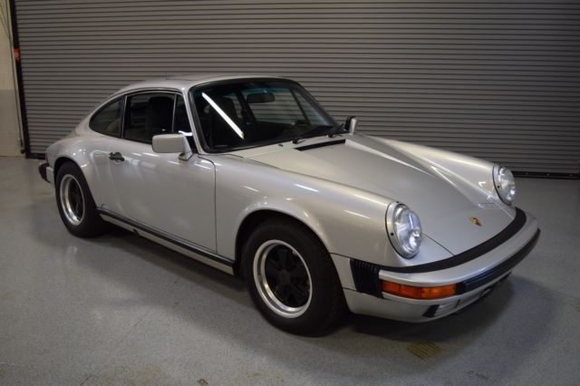 1987 Porsche 911 Carrera Coupe 2-Door - photo 3