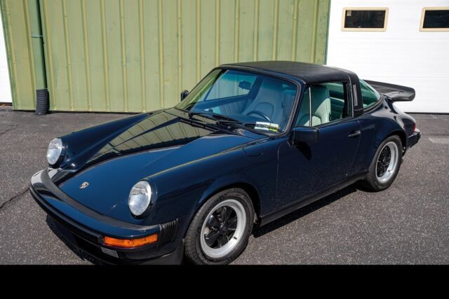 1987 Porsche 911 Carrera Targa G50 1987 Porsche 911