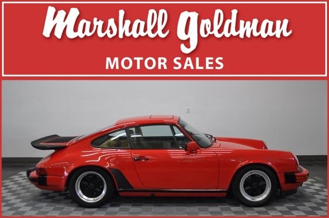 1987 PORSCHE 911 COUPE GUARDS RED/CHAMPAGNE SERVICE RECORDS ONLY 19700 MILES 1987 Porsche 911
