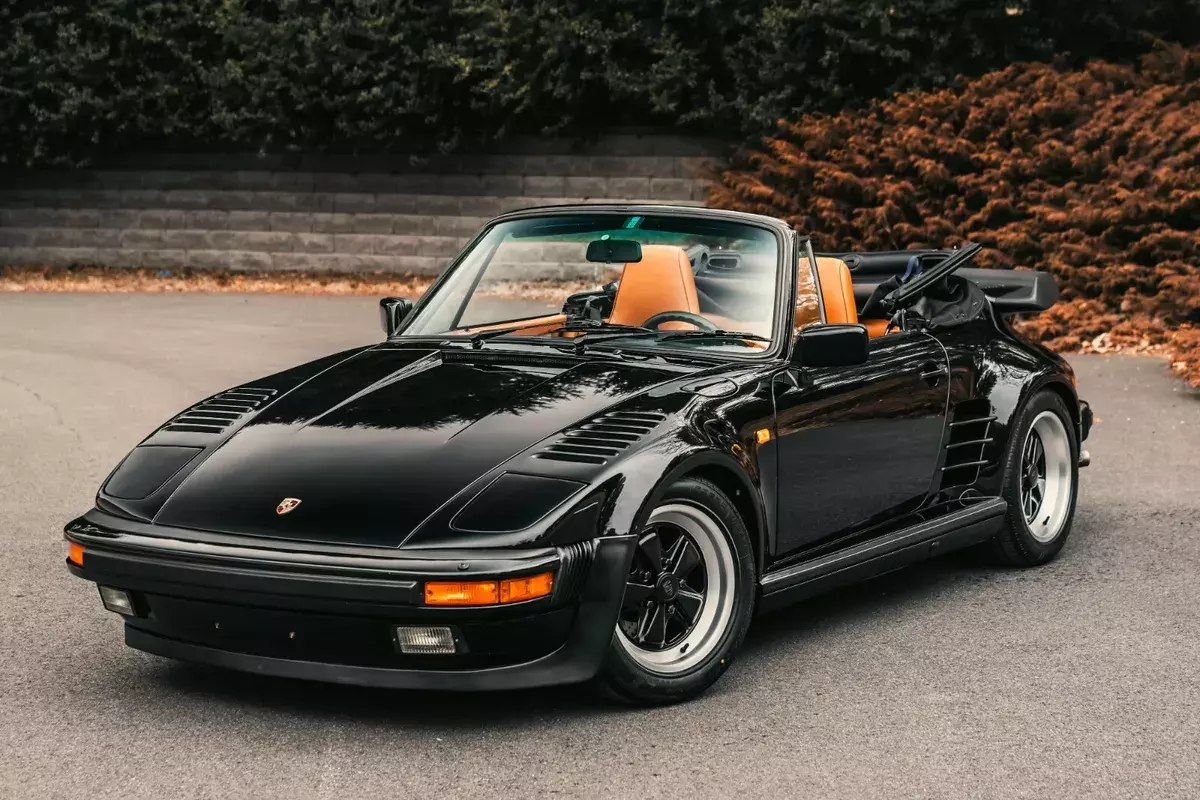 1987 PORSCHE 911 TURBO CABRIOLET SLANT NOSE M505, "SPECIAL WISHES" INTERIOR 1987 Porsche 911 Turbo Cabriolet M505
