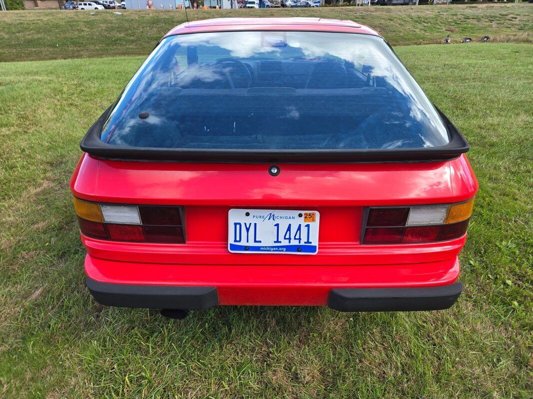 1987 Porsche 924 - photo 10