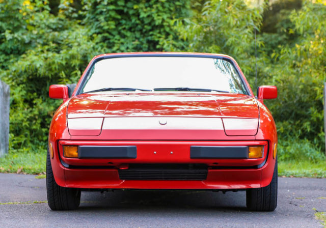 1987 Porsche 924 924 Manual 2DR Coupe 5 Speed Manual 46K mi Collectible CARFAX - photo 13