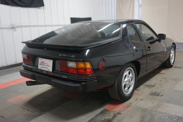 1987 Porsche 924 S - photo 8